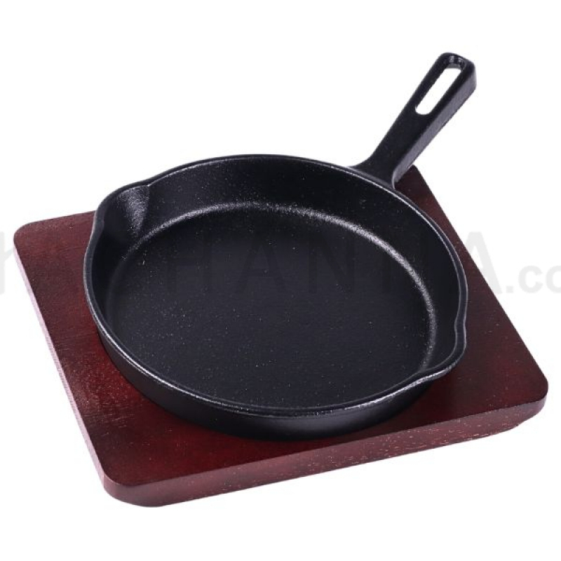 TOKIWA Round Cast Iron Steak Plate with Handle 20 cm